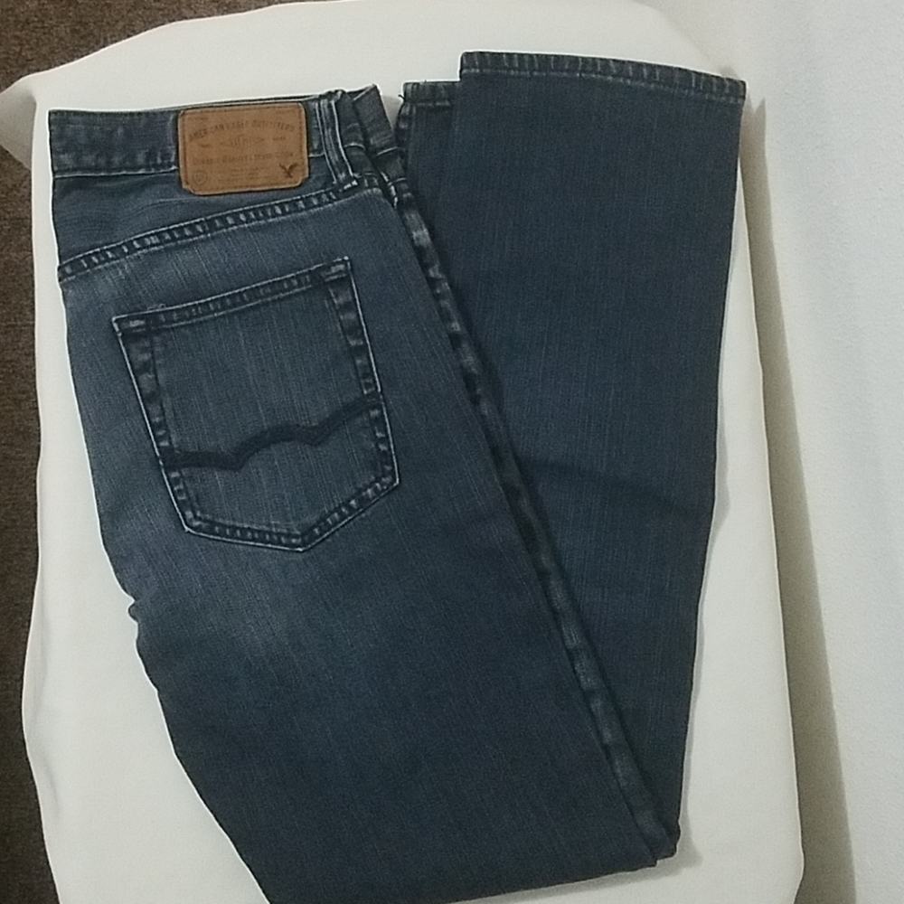 American Eagle Slin Straight Jeans